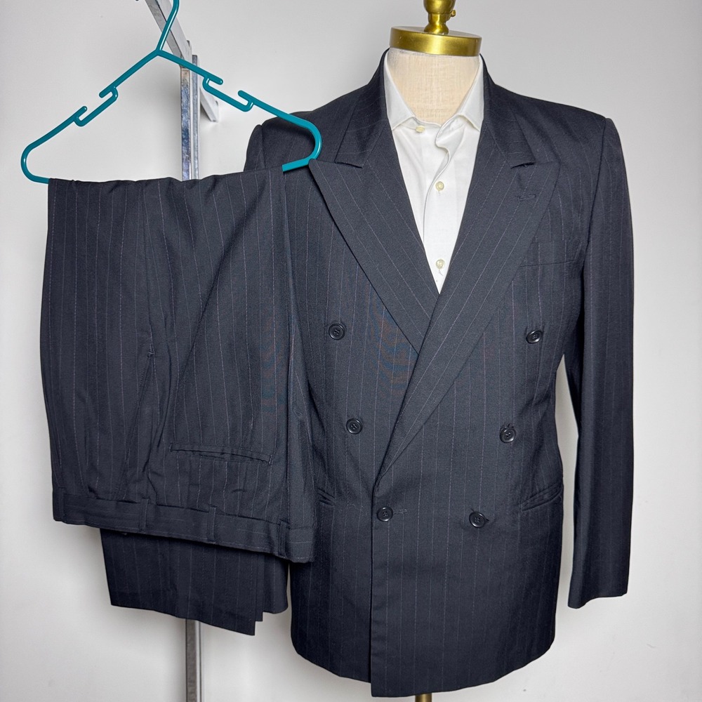 Vintage Unbranded Suit Mens 39R 32W Black Purple Pinstripe Double Breasted Peak